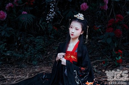 梦到头发洗不干净