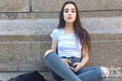 两眼宽的女人面相