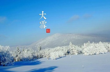 梦见自己和别人一起睡