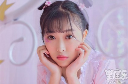 三月生辰石寓意