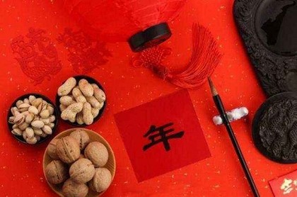 梦见自己拔自己头发咋回事