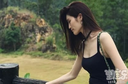 梦见很多书被别人拿走