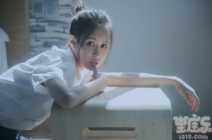 77年蛇女2022年运势如何