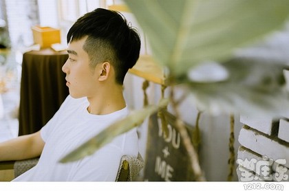 梦到死人准备装棺材